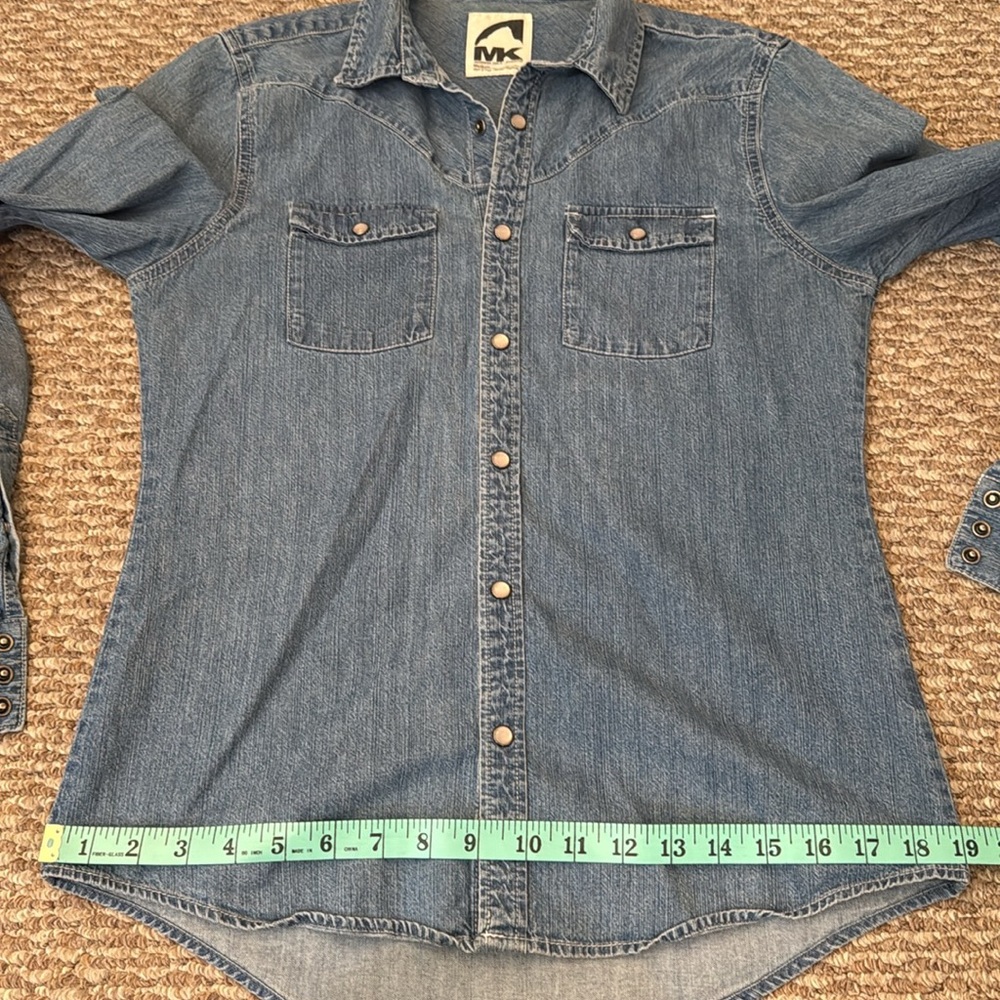 Denim Pearl-Snap Shirt - W's Medium - Mountain Khakis - Button Down Long-Sleeve - Picture 7 of 8